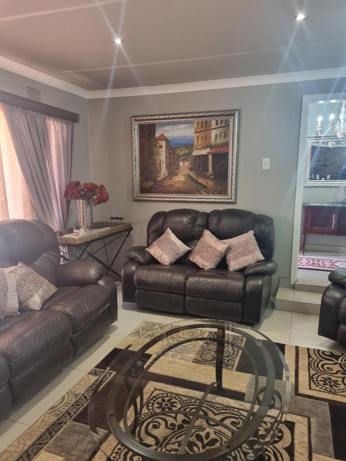Isabel'S B & B Крюгерсдорп Экстерьер фото