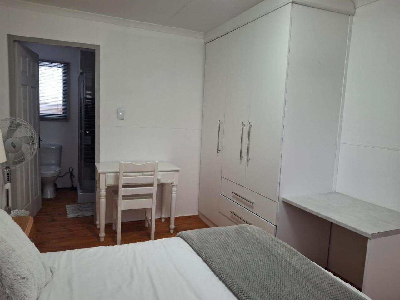 Isabel'S B & B Крюгерсдорп Номер фото